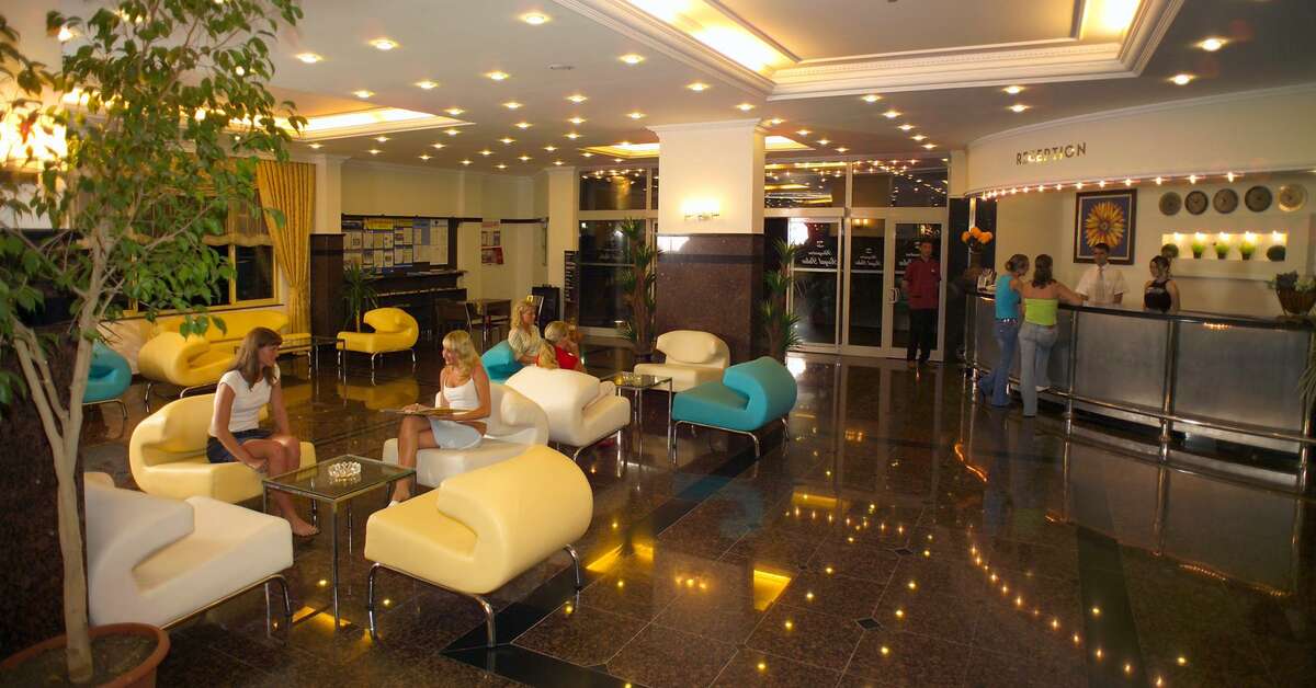 Ein Foto vom Innenbereich im Kleopatra Royal Palm