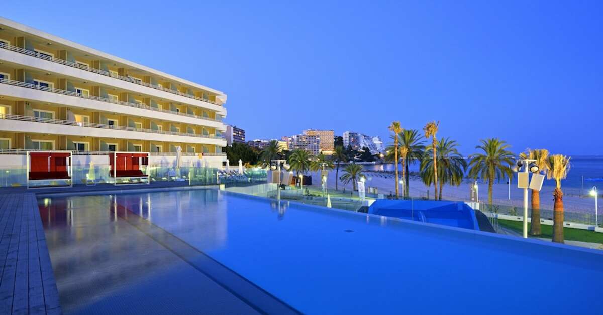Ein Foto vom Pool im Innside by Melia Wave Calvia