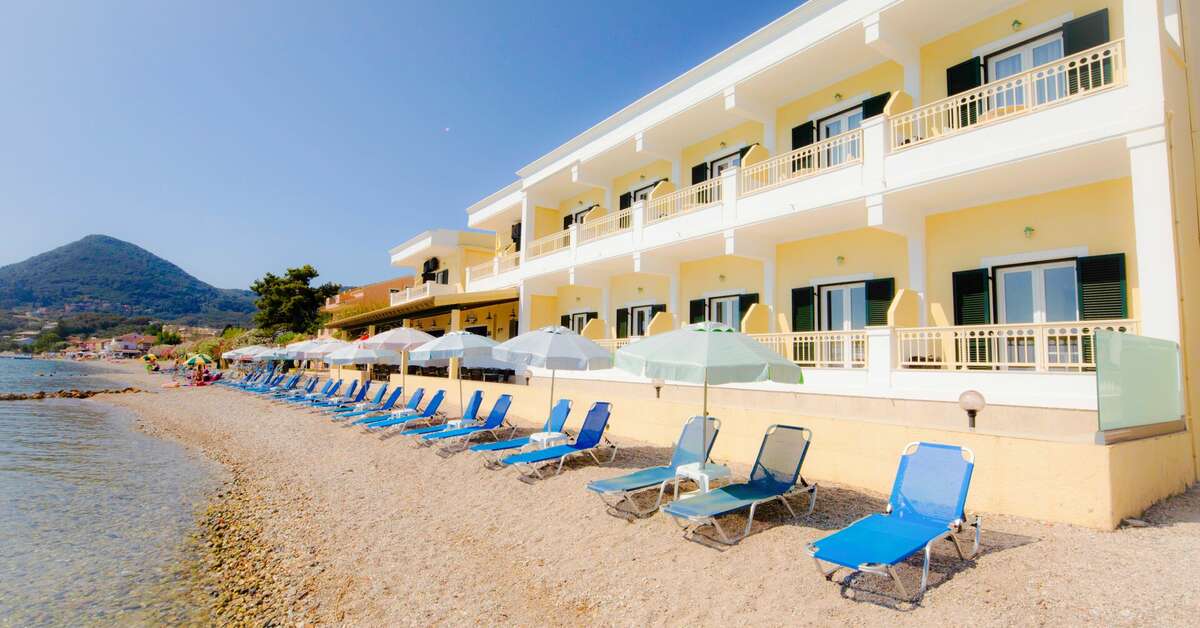 Een foto van het strand bij Rossis Hotel