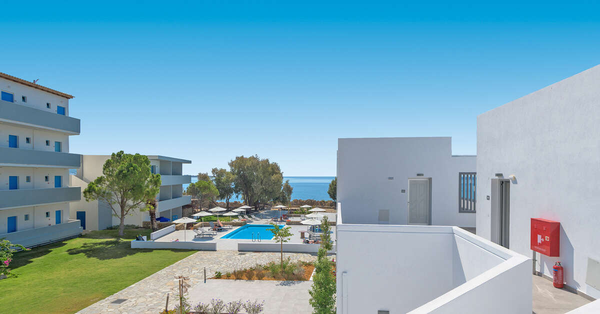 Een foto van het zwembad bij Sentido Sunrise Beach