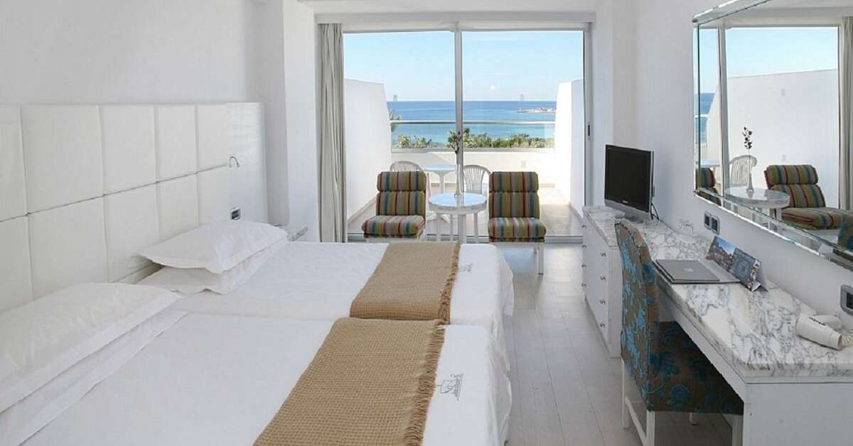 Een foto van Grecian Sands Hotel