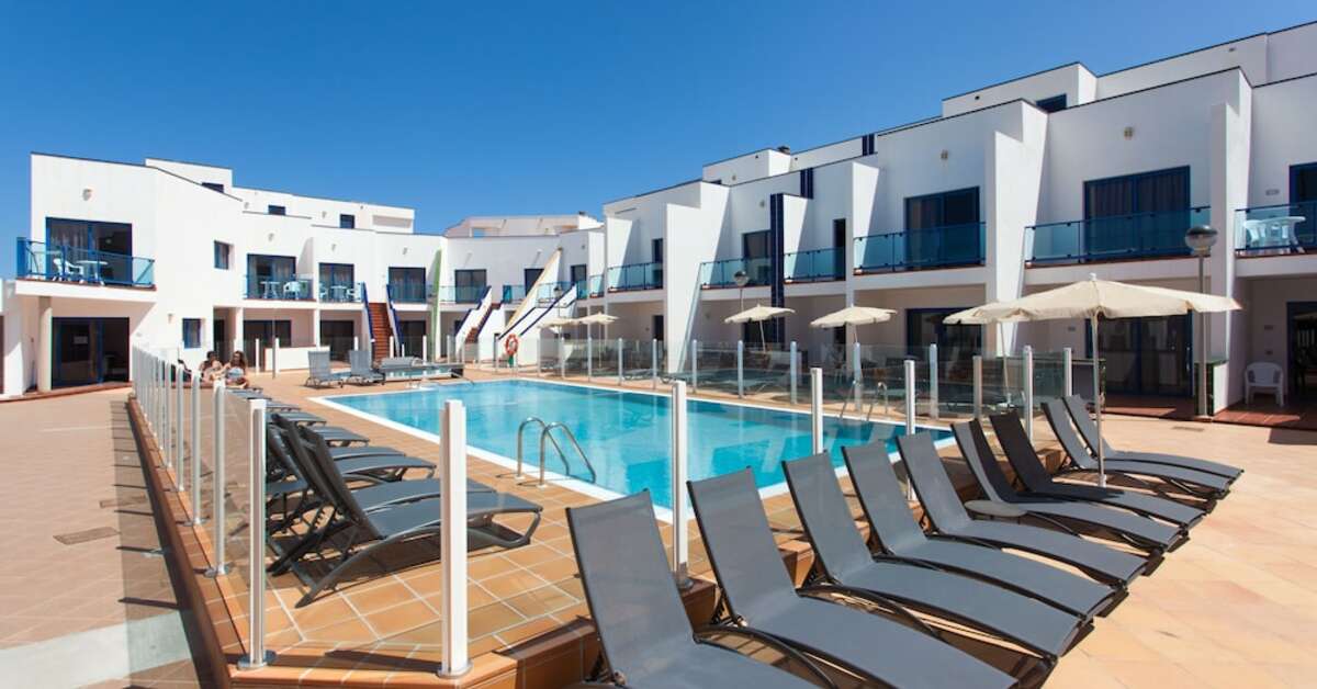 Een foto van het zwembad bij Appartementen Tao Cotillo