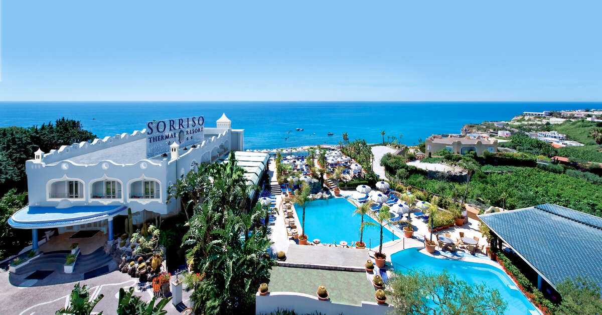 Een foto van het zwembad bij Sorriso Thermae & Resort