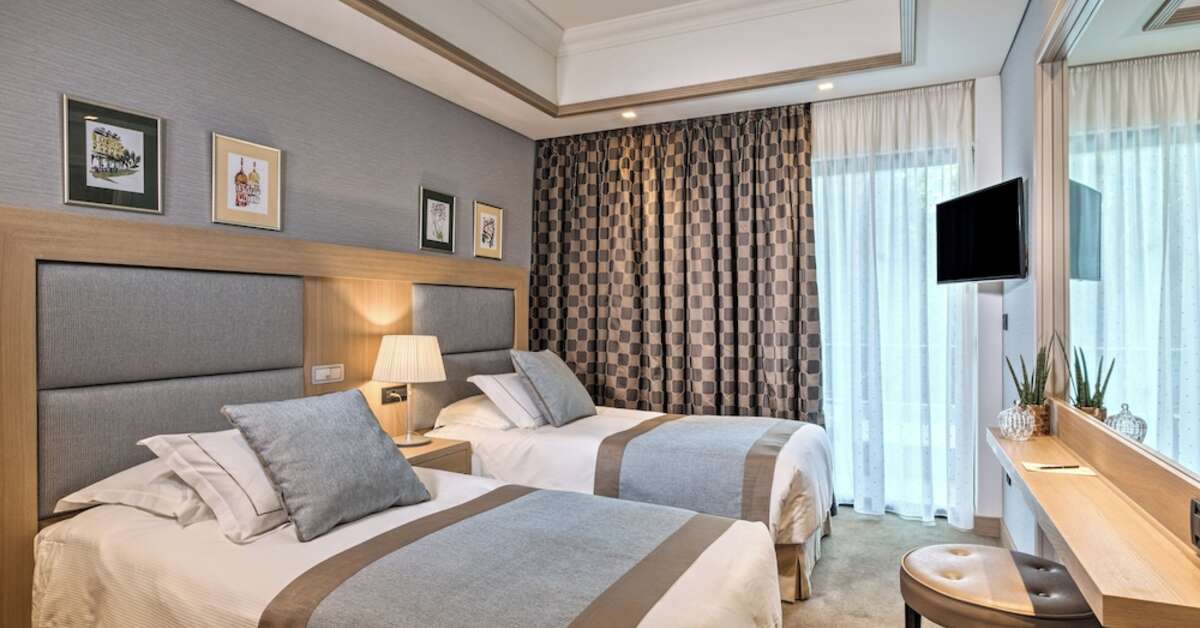 Ein Foto Rodos Park Suites & Spa Hotel