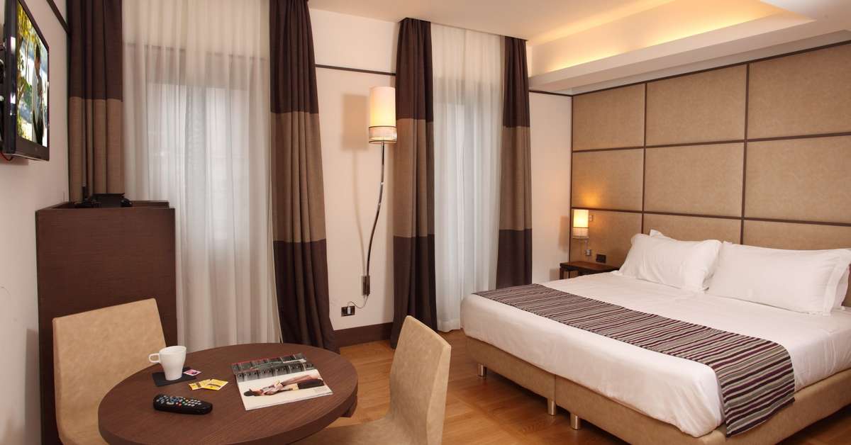 Een foto van The Independent Hotel