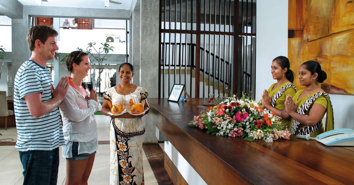 Een foto van het interieur van Goldi Sands Hotel