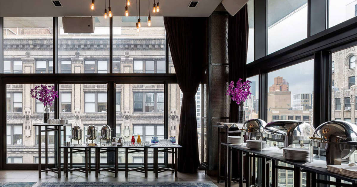 Een foto van Royalton Park Avenue