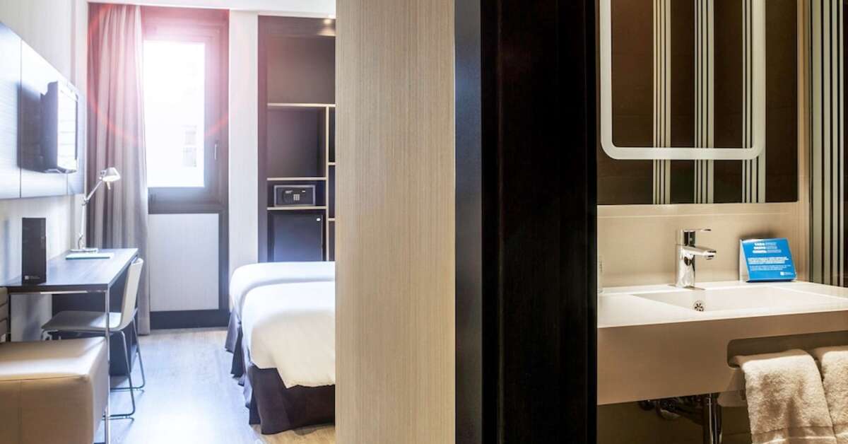 Een foto van Novotel Madrid Center