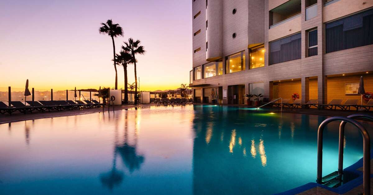 Een foto van het zwembad bij Hotel Kn Arenas del Mar