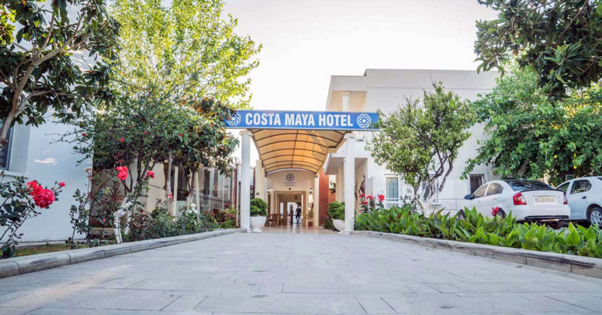 Een foto van de buitenkant van Costa Maya Hotel