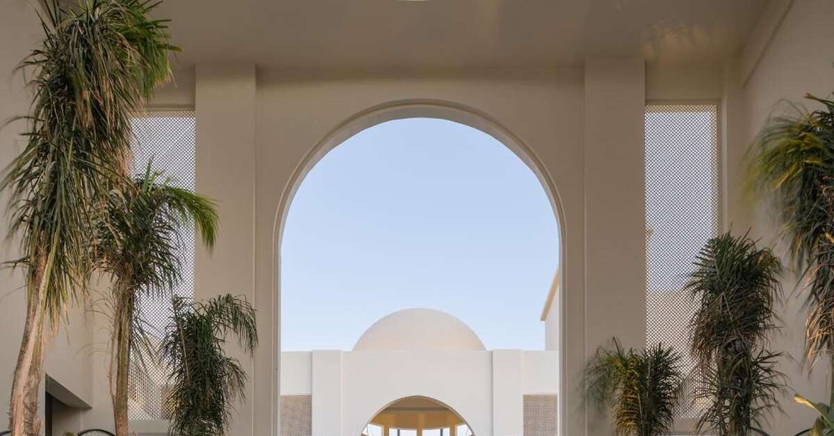 Een foto van de buitenkant van Serry Beach Resort