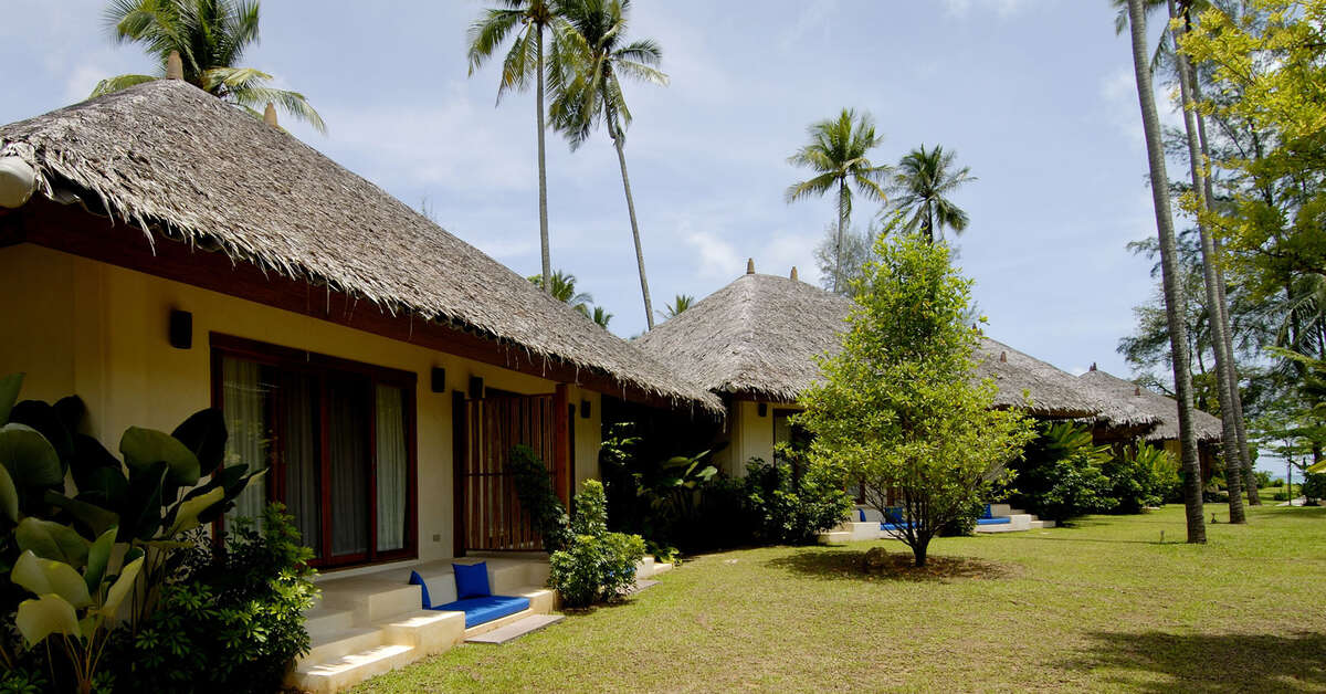 Een foto van de buitenkant van Bangsak Village