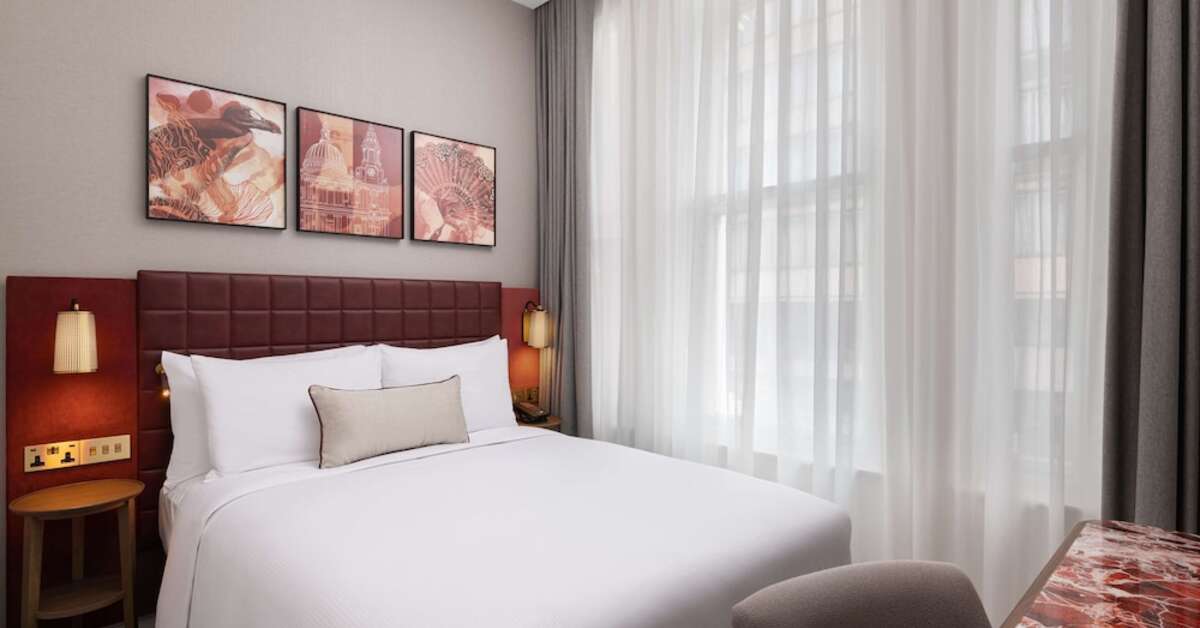 Een foto van Lost Property St. Paul's London Curio Collection by Hilton