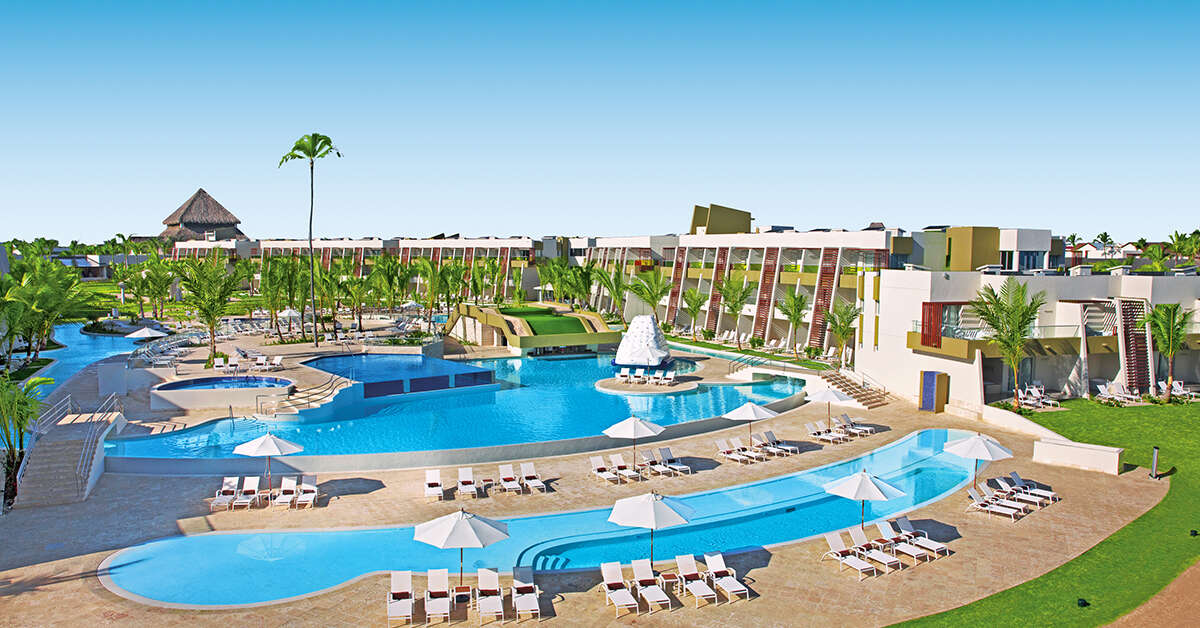 Een foto van het zwembad bij Dreams Onyx Resort & Spa