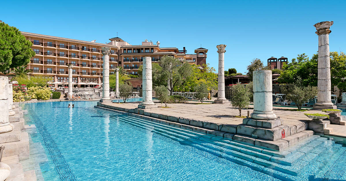 Een foto van het zwembad bij Xanadu Resort Hotel