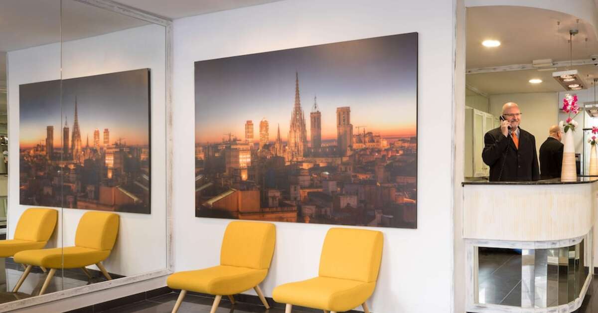 Een foto van het interieur van H-Top Bcn City Hotel
