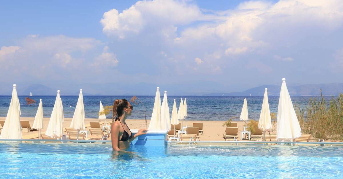 Een foto van het zwembad bij Cavomarina Beach Hotel