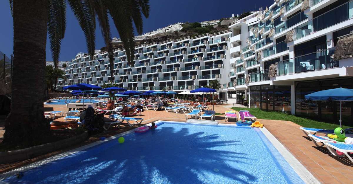 Een foto van het zwembad bij Hotel Revoli