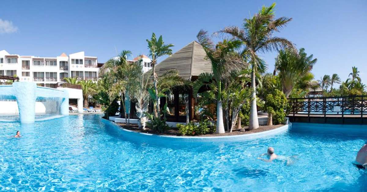 Een foto van het zwembad bij Hotel Esencia de Fuerteventura