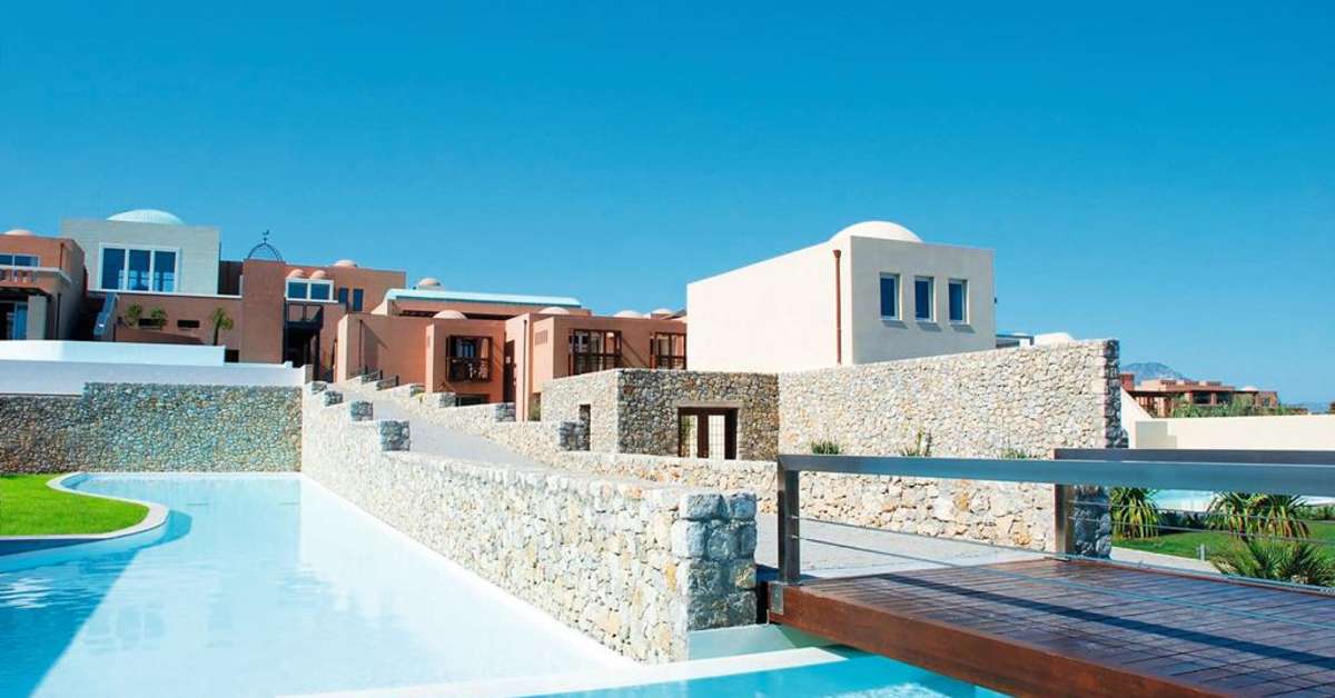 Een foto van de buitenkant van Atlantica Belvedere Resort