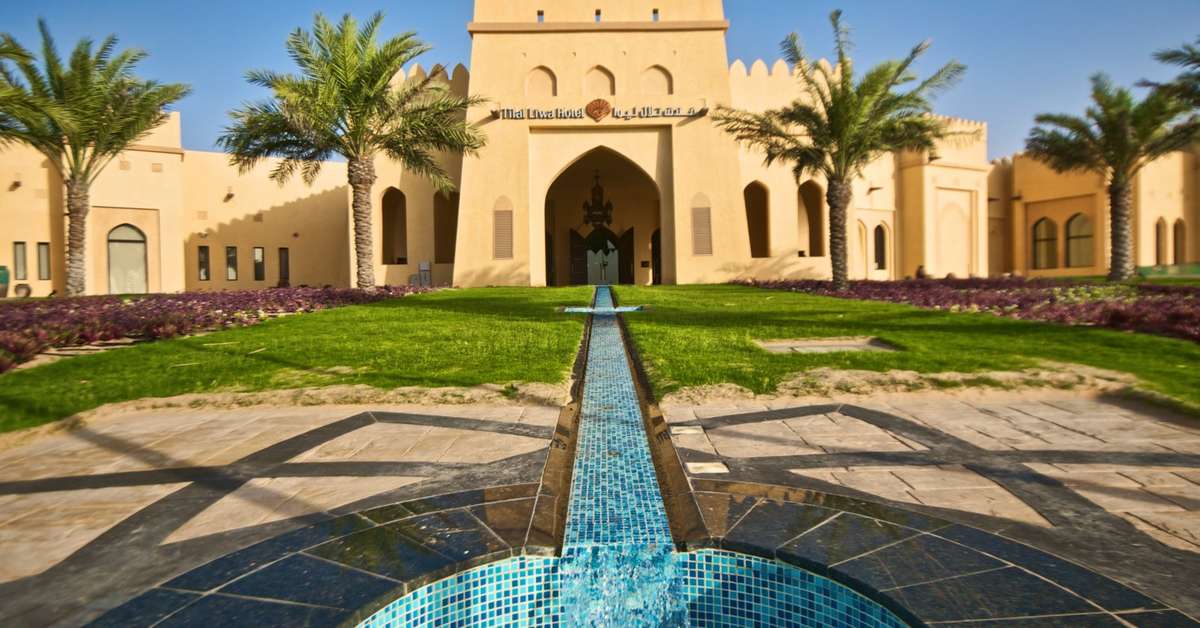 Een foto van de buitenkant van Aldhafra Resort