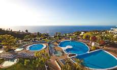 Een foto van een overzicht van La Quinta Park Suites & Spa
