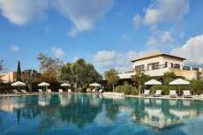 Een foto van Aphrodite Hills Rentals