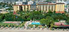 Een foto van een overzicht van Mc Mahberi Beach Hotel