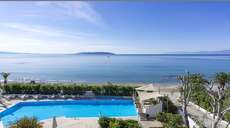 Ein Foto von einer Übersicht des The Grove Seaside Hotel