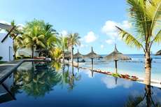 Ein Foto vom Pool im Recif Attitude Hotel