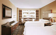 Een foto van een overzicht van Sheraton New York Times Square Hotel