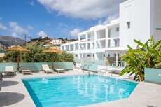 Een foto van Alkithea Luxury Suites