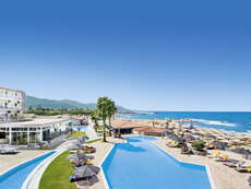 Een foto van het zwembad bij Allsun Hotel Carolina Mare