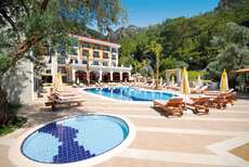 Een foto van een overzicht van Meril Boutique Hotel & Spa