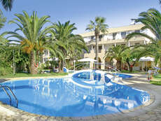 Een foto van een overzicht van Three Stars Hotel Village