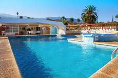Een foto van een overzicht van Muthu Hotel Perla Tenerife