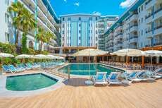 Ein Foto vom Pool im Blue Star Hotel