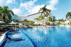 Ein Foto von einer Übersicht des Royalton White Sands Resort
