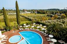 Ein Foto Hotel Villa Luisa Resort