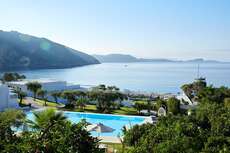 Een foto van een overzicht van Lichnos Beach Hotel & Suites