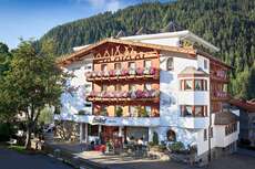 Ein Foto von einer Übersicht des Central Alpen Comfort Hotel