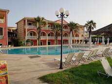 Ein Foto von einer Übersicht des Anastasia Beach Hotel