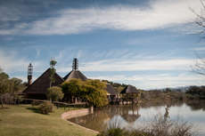 Een foto van de buitenkant van Buffelsdrift Game Lodge
