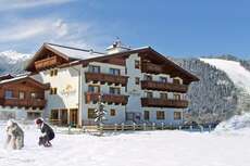 Een foto van Hotel-Pension Bergzeit