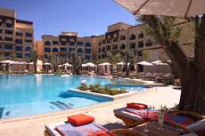 Een foto van een overzicht van Saadiyat Rotana Resort & Villas