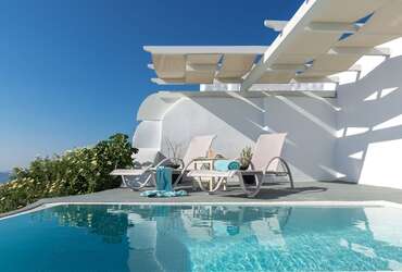 Adamant Suites