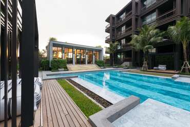 Saturdays Residence By Brown Starling