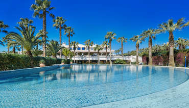 Savoy Beach Hotel