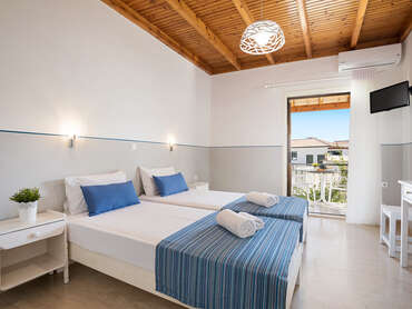 Bella Vista Beach Hotel