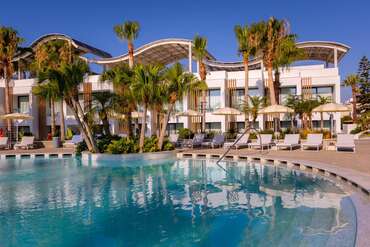 Radisson Larnaca Beach Resort